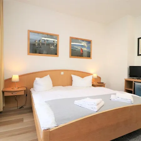 Deutsches Haus 19 Eg 부스트로우