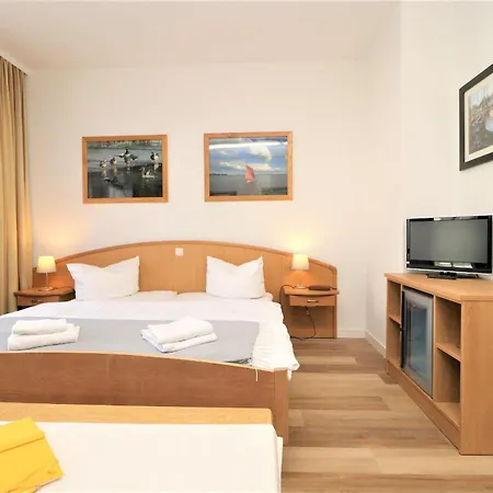 Deutsches Haus 19 Eg 부스트로우